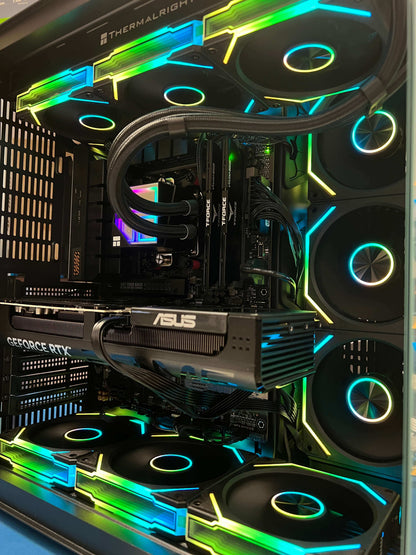 Uniway Vision Gaming PC - AMD Ryzen 7 7700X - RTX 5070 - 32GB DDR5 - Wi-Fi